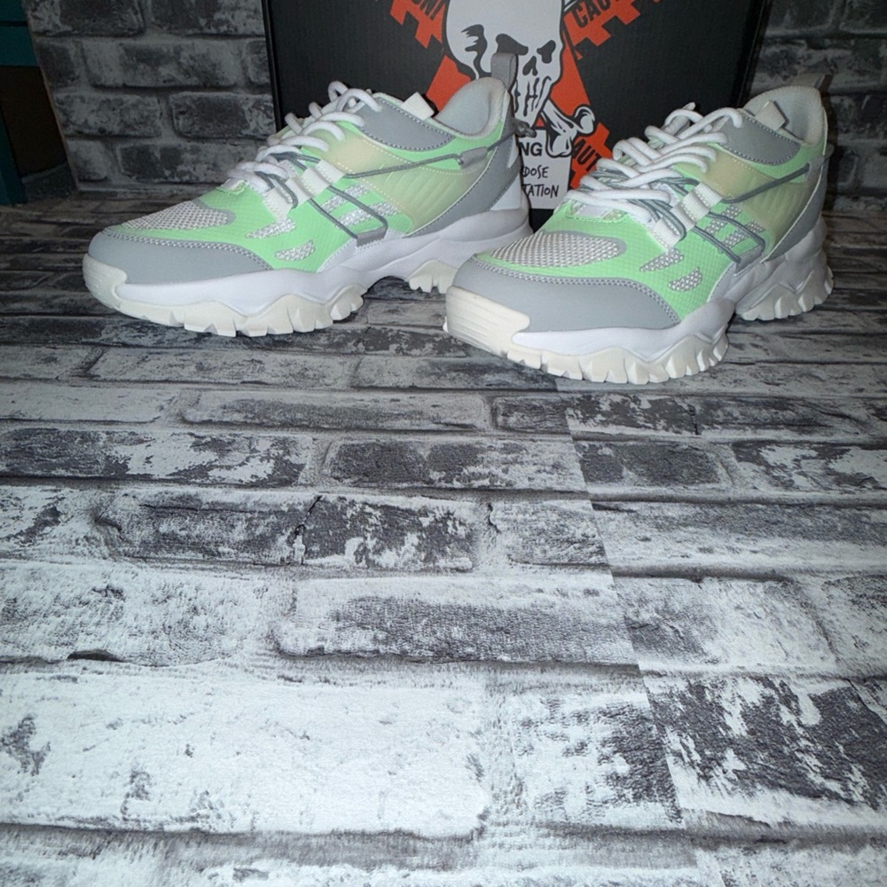 Brand X Studio Men’s Tennis Shoe Size 10.5 Green Color Way - Picture 2 of 13